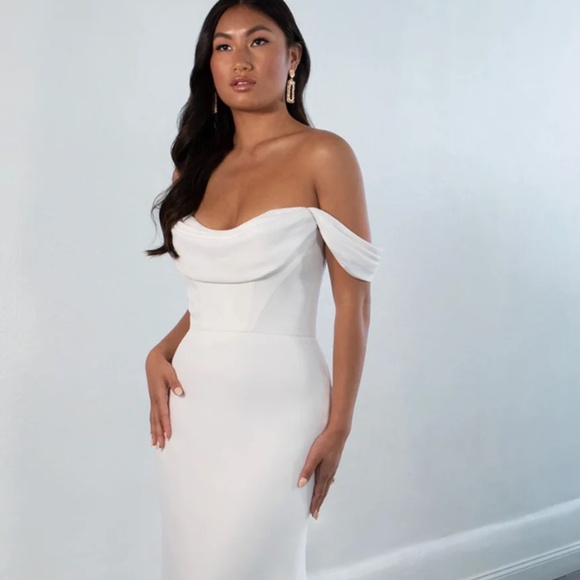 Martina Liana 1566 Bridal Size 6/Street Size 2 Brand New!!! Never Worn!!! - Picture 1 of 12